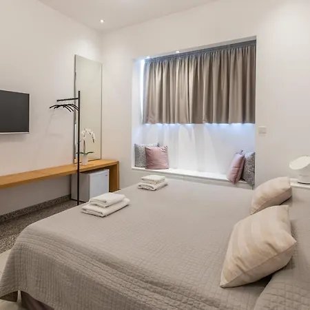 - Unique Staying In Centre Apartmanhotel