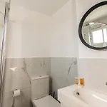 Aparthotel - Unique Staying In Centre 3*