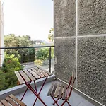 Aparthotel - Unique Staying In Centre 3*