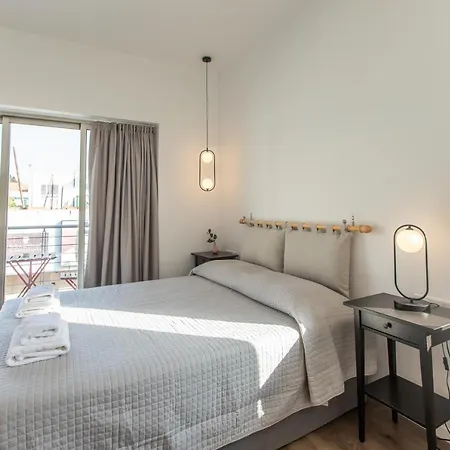 - Unique Staying In Centre Апарт-отель