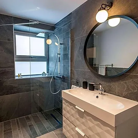 - Unique Staying In Centre Пафос