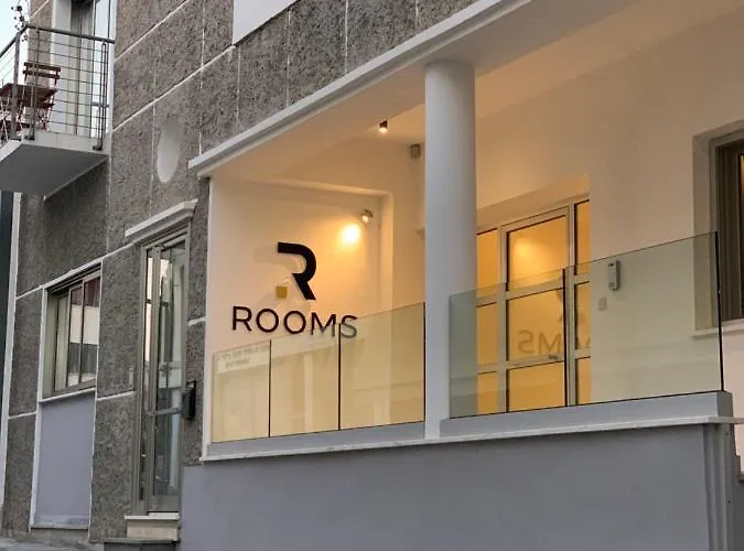 Apartahotel - Unique Staying In Centre 3*