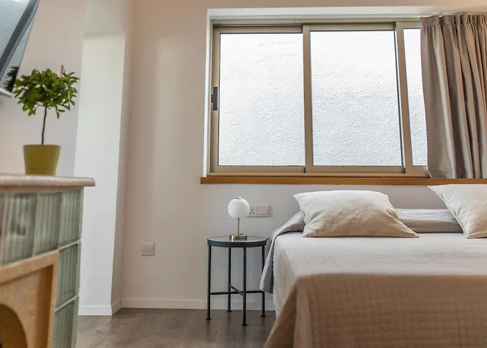 Apartahotel - Unique Staying In Centre 3*