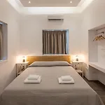 - Unique Staying In Centre 3*