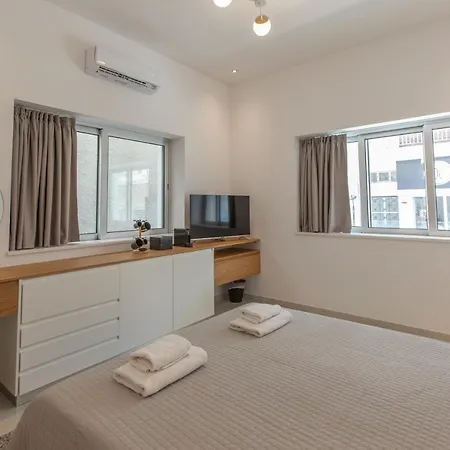 Apart Otel - Unique Staying In Centre Pafos