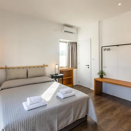 - Unique Staying In Centre